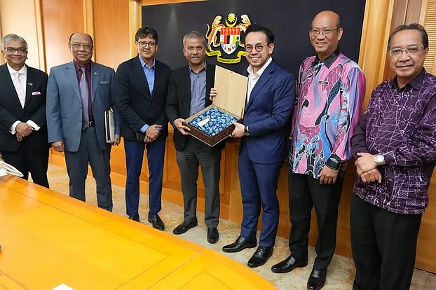 Asif Nazrul is with Malaysian human resource minister Steven Sim Chee Keong during his ongoing trip to the country.Courtesy