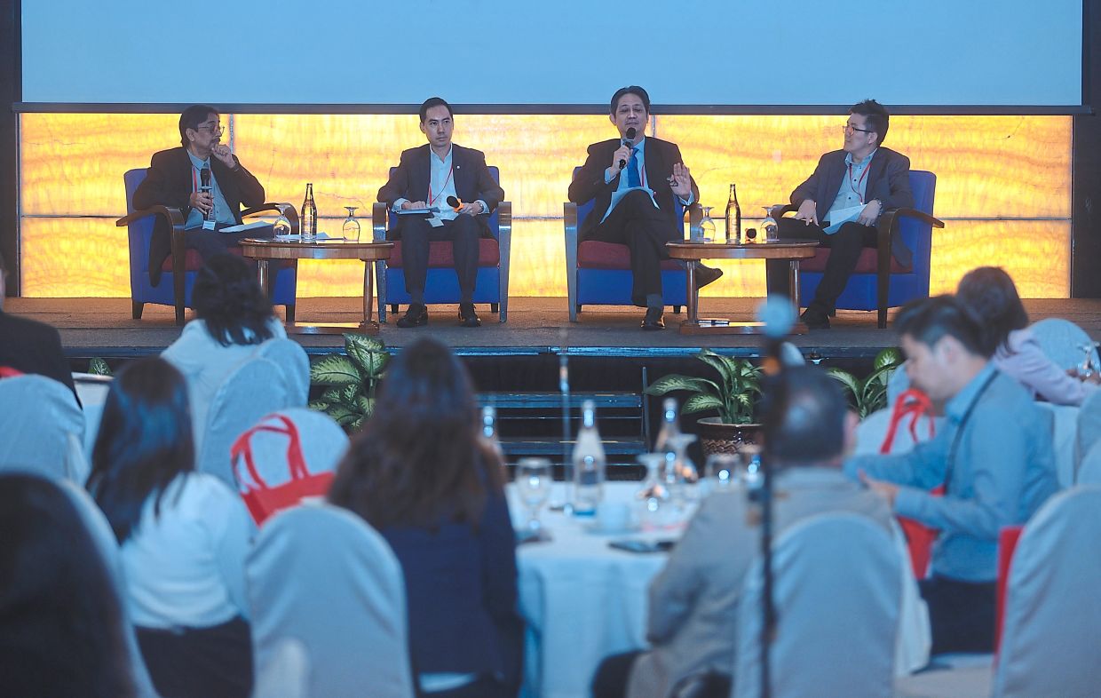 AI in human resources - Ensuring Human Oversight in AI for HR Decision-Making