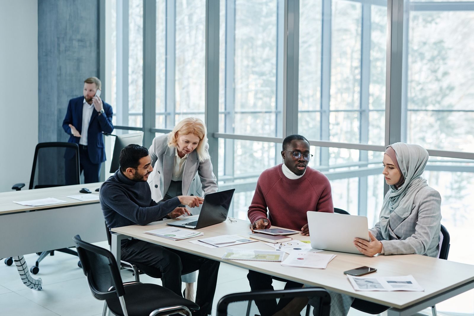 global workforce management - Balancing Automation and Compliance in Global Workforce Management